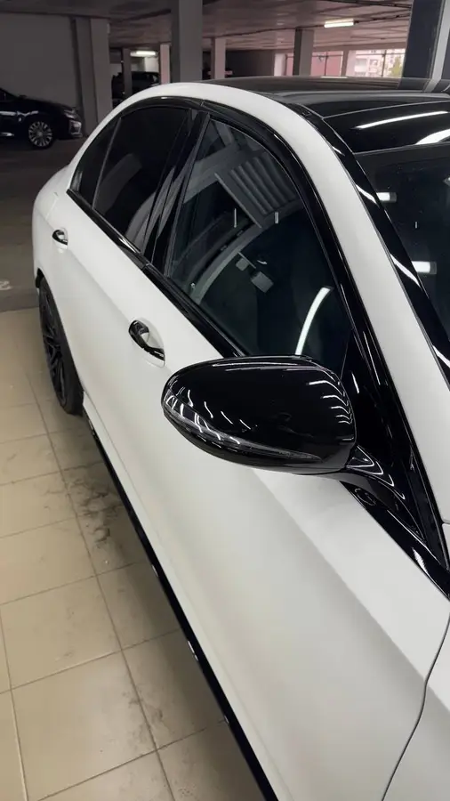 Mercedes-Benz, Антихром + крыша gloss black